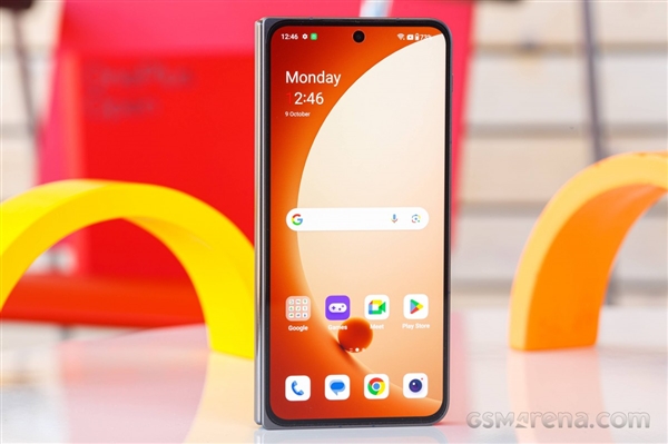 一加折叠屏手机 "一加Open" 预计10月27日全球发售