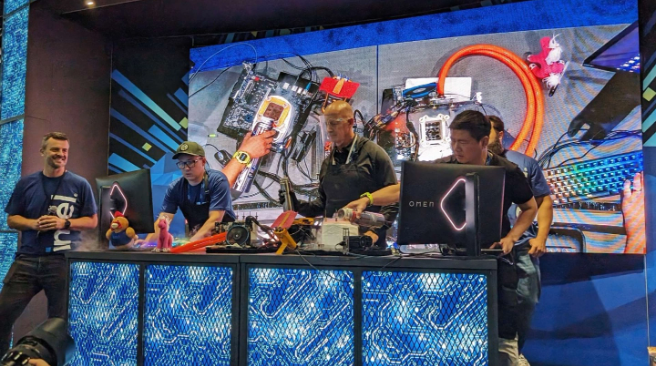 SXSW Sydney:英特尔酷睿i9-14900K刷新《反恐精英2》性能纪录