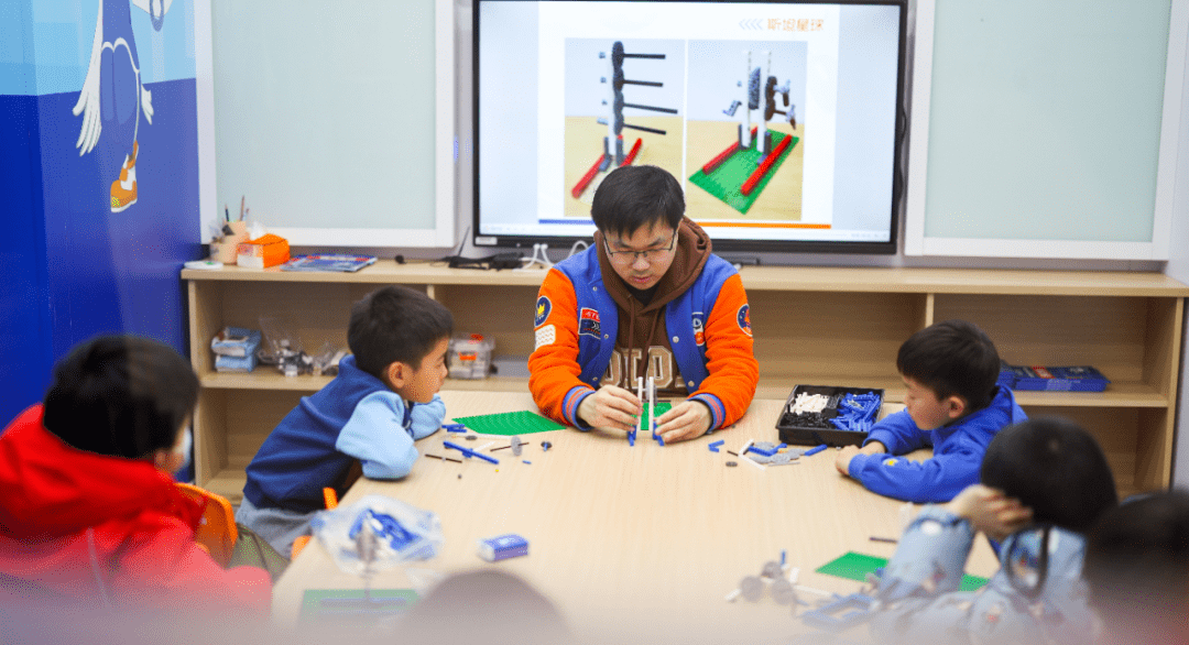 2024青少年机器人技术等级考(1-4级),每个学机器人的孩子都该拥有的1次证明