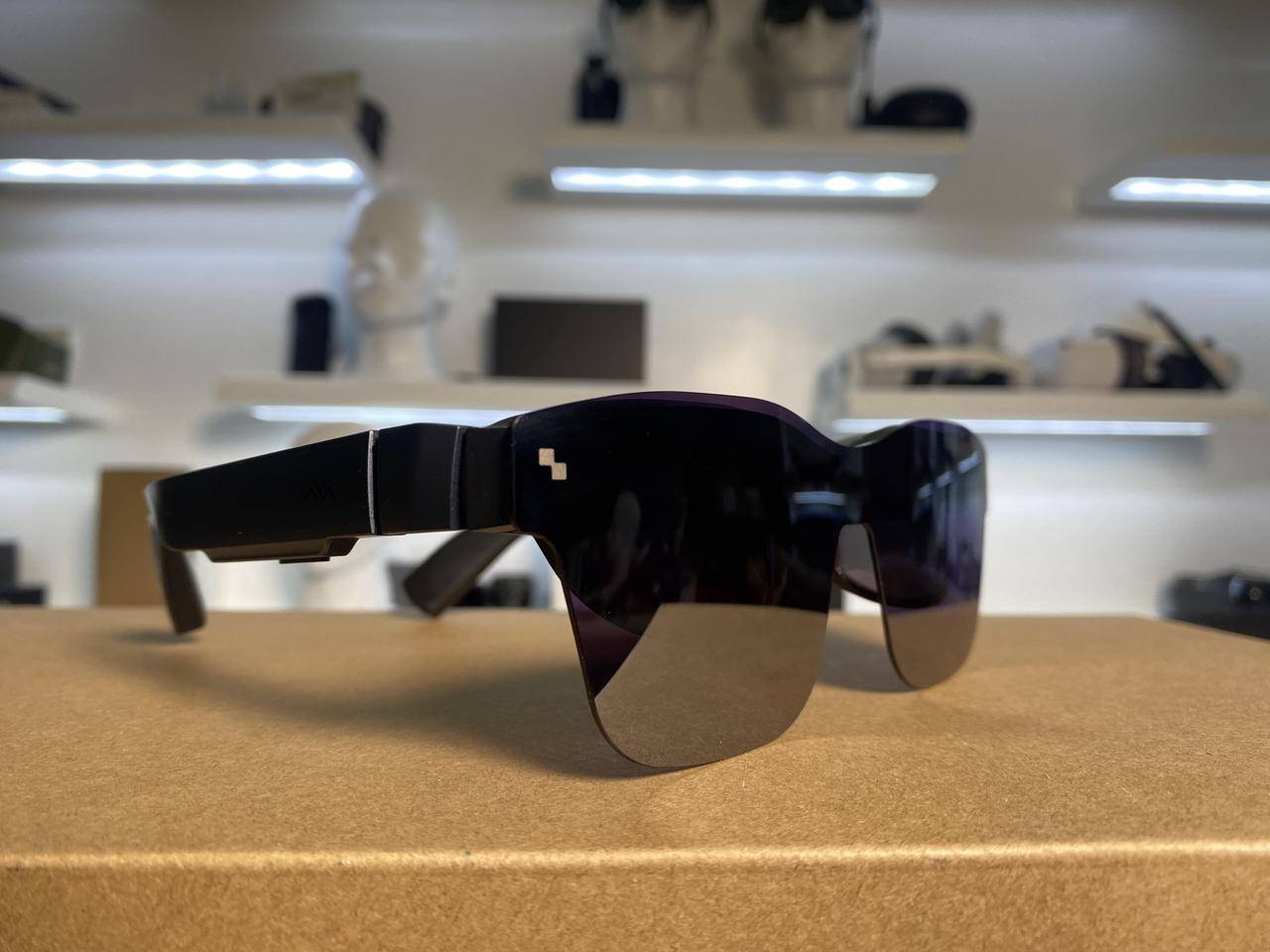 更趋近分体式AR眼镜的理想形态，雷鸟Air 2上手体验