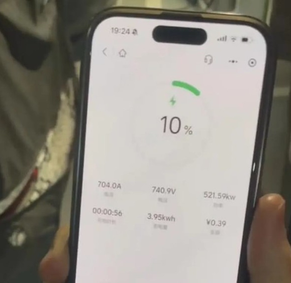 理想汽车计划12月上市MEGA：充电速度引领新能源市场