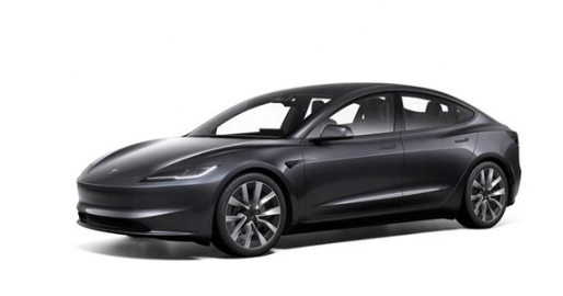 特斯拉最新款Model 3在迪拜阿联酋首次亮相