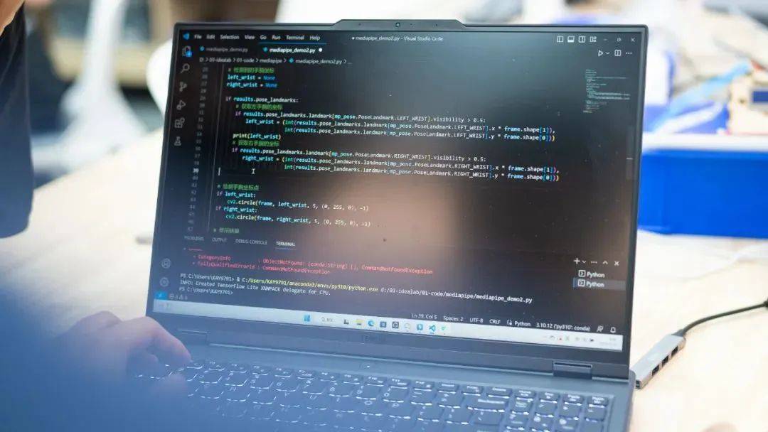 “王炸”登场！人工智能时代，这种颠覆式Python学习，家长一定要知道！
