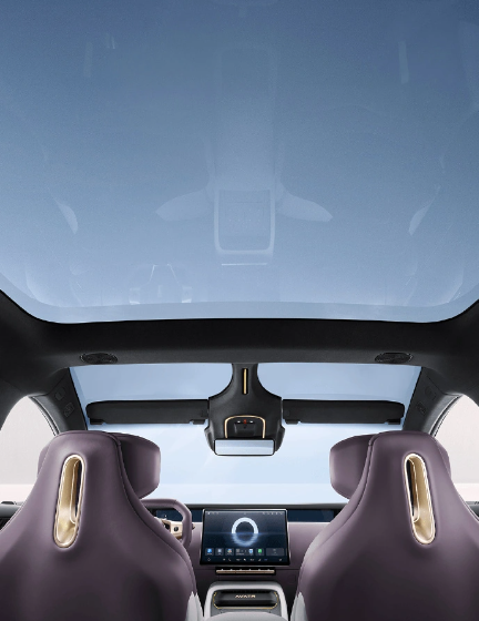 阿维塔12亮点配置揭秘:智能光感穹顶抵挡99.99%紫外线