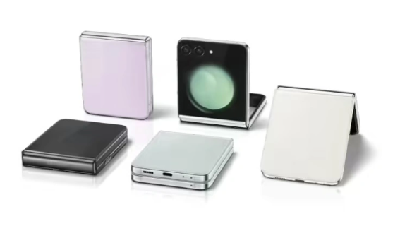 致敬经典SGH-E700:三星推出Galaxy Z Flip 5 Retro手机