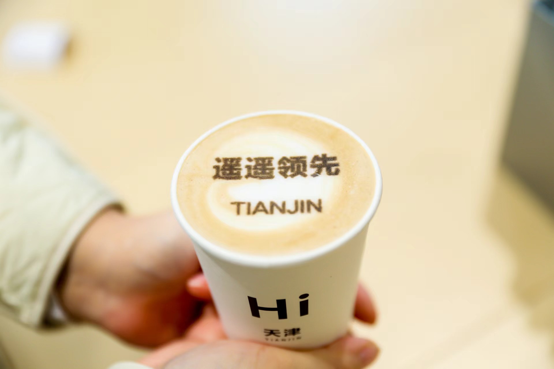 历史与现代的火花迸发！华为天津旗舰店盛大开业：融合品牌荣耀与城市时尚