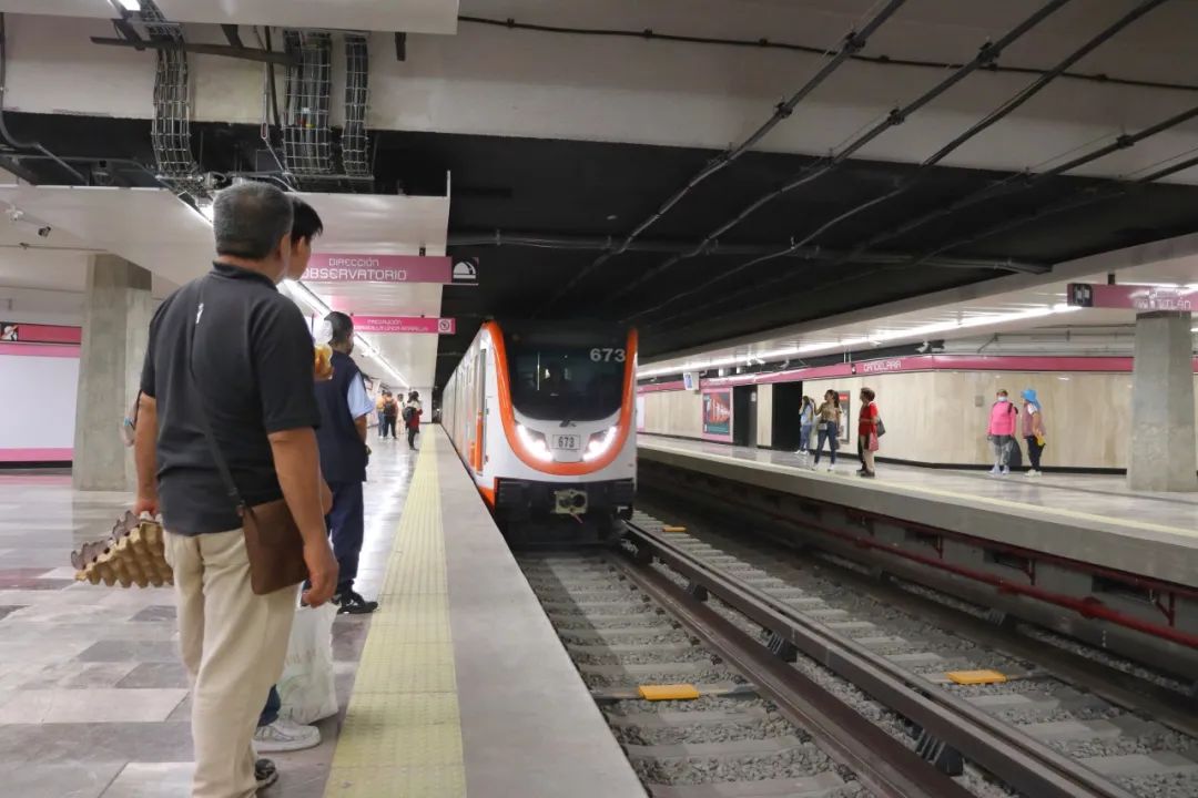 墨西哥首都用上中国地铁，运营半个世纪的 1 号线“更新换代”