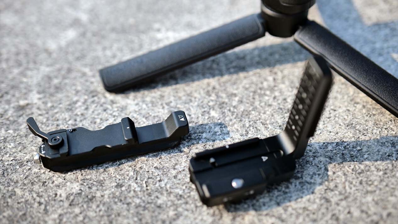 AI赋能,轻便全能王再次升级,飞宇SCORP MINI 2稳定器