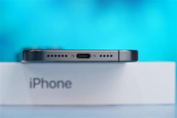 iPhone15系列大翻车合集,快看看你有没有中招!(iPhone15系列大翻身)