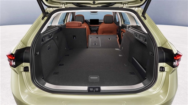 全新一代斯柯达速派：令人难忘的时尚外观和先进科技发布