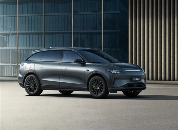 零跑汽车市场掀波澜，全线降价最高可享10000元补贴