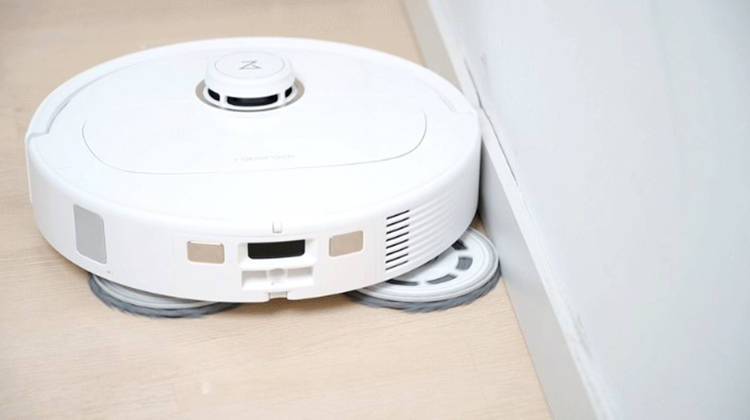 石头自清洁扫拖机器人P10 Pro，动态机械臂助你一臂之力