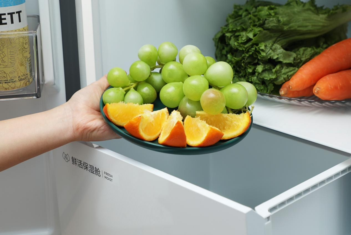 双十一必入:TCL 双子舱洗烘护集成机 T10 + 薄嵌冰箱 T9,小巧强大,空间利用极高