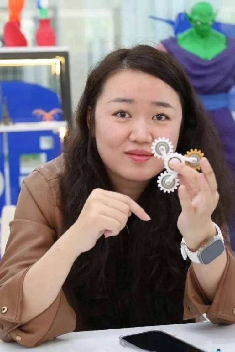 普陀区科技辅导员们在3D打印、机器人、无人机等领域取得了哪些成果?