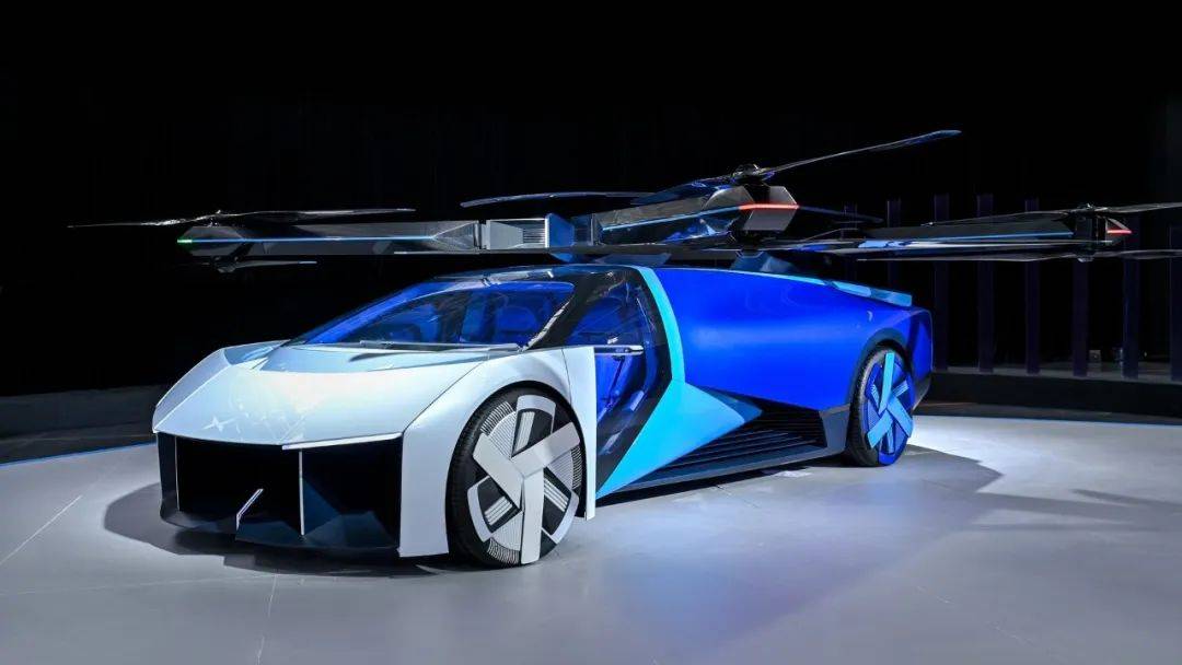 小鹏转型：明日之星舰、陆地航母、双足机器人，汽车不再是他的热门选择？
