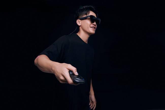 雷鸟air2在AR行业掀起游戏热潮，观影体验更加丰富有趣