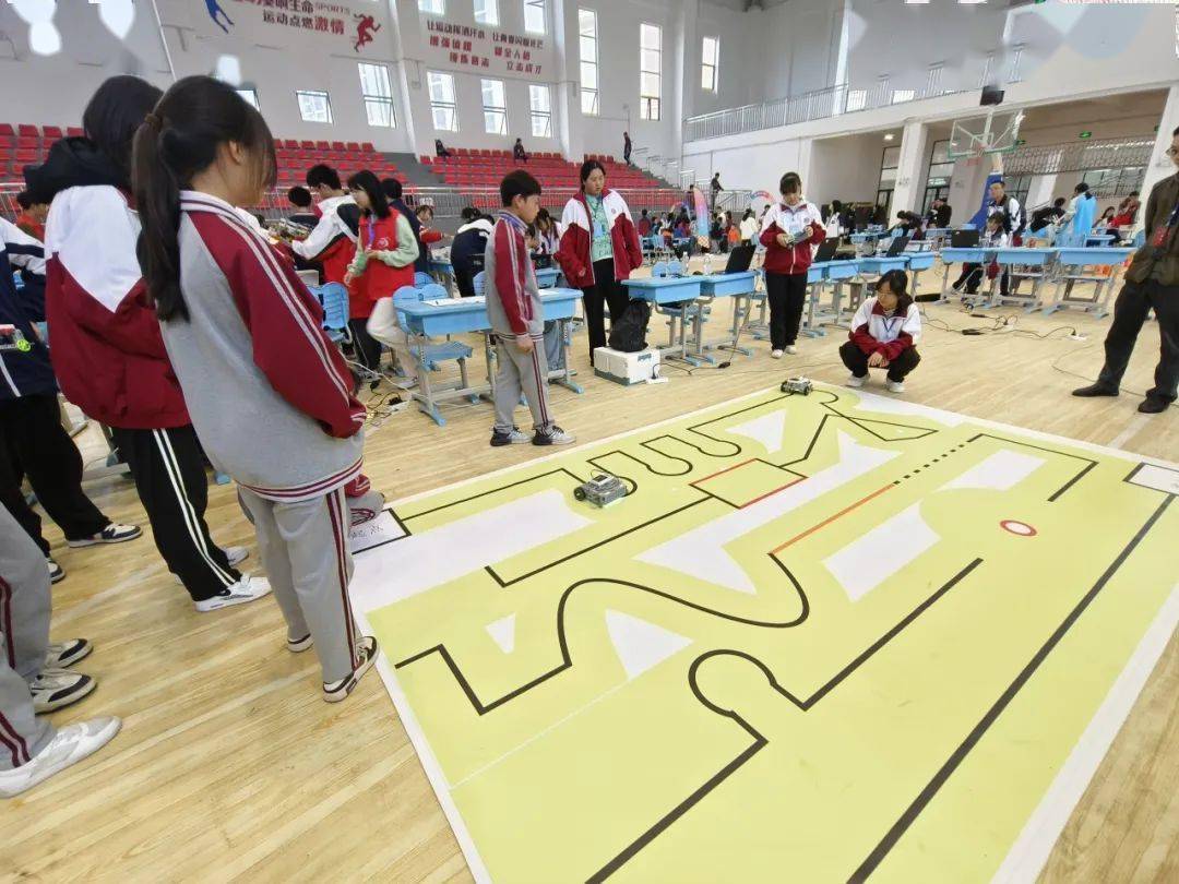安顺市将于2023年举办青少年机器人竞赛