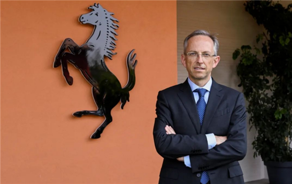 法拉利CEO确认：首款纯电动车将于2025年如期发布