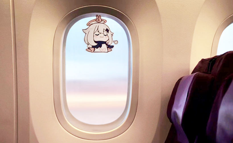 吉祥航空“原神号”已正式开航，首航周享受纪念登机牌、餐盒和水杯的特别体验