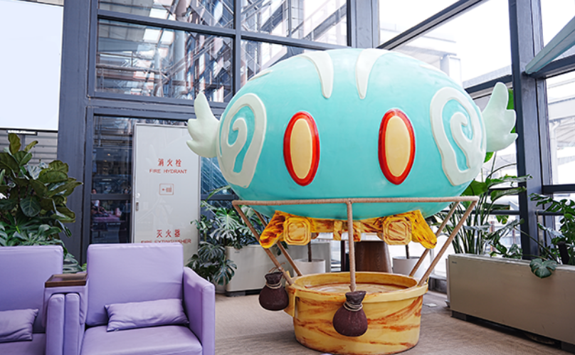 吉祥航空“原神号”已正式开航，首航周享受纪念登机牌、餐盒和水杯的特别体验