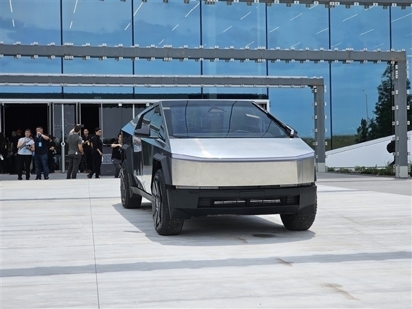 特斯拉官方公布：Cybertruck交付盛典日期正式公开！