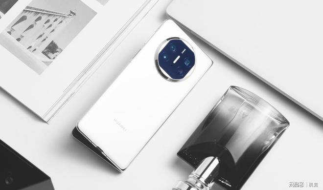 华为Mate X5 AI云增强功能来了，再也不用浪费时间修图了