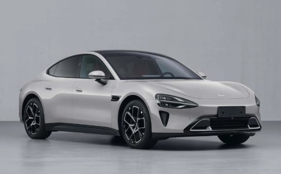 卢伟冰透露:小米汽车发展远超预期,工信部首次公开三款车型