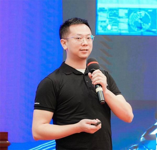 AI人才荟聚，共话行业前沿 第八届人工智能领袖大会圆满举办！