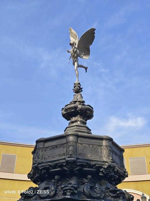 vivoXFold2的拍照表现如何?拍照评价