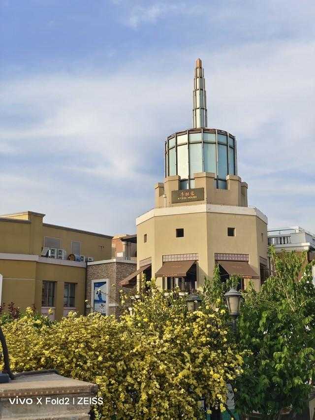 vivoXFold2的拍照表现如何?拍照评价