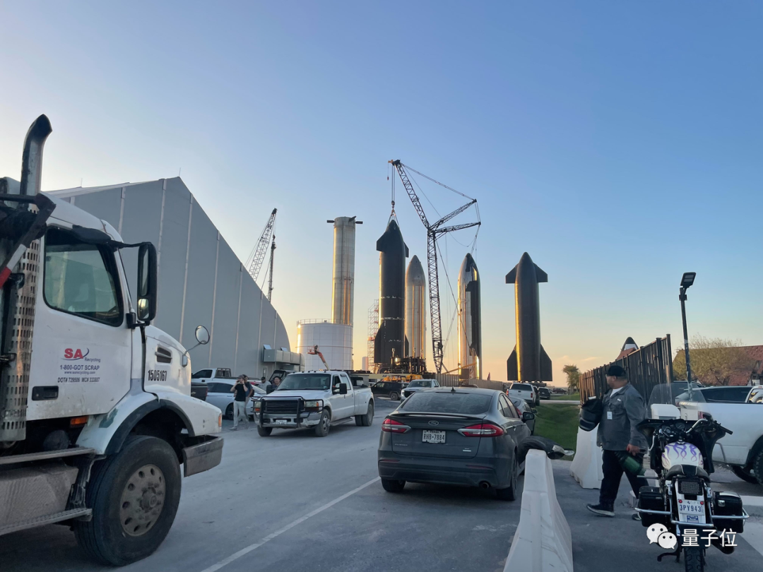 “马斯克星舰再次爆炸，飞船信号丧失并自毁！失败之中的成功”