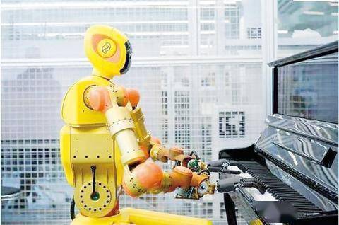 踔厉奋发新征程 | 人形机器人“步伐”加快