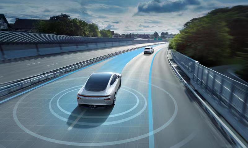 何小鹏：完全无人驾驶还看不到完整的逻辑，可能需要另寻他路