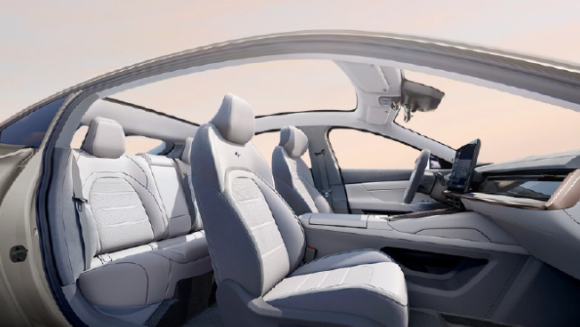 东风汽车新力作:eπ 007 中大型车型预计2024年上市