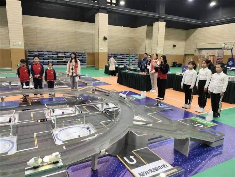 第三届长三角青少年人工智能奥林匹克挑战赛总决赛在虹口举行