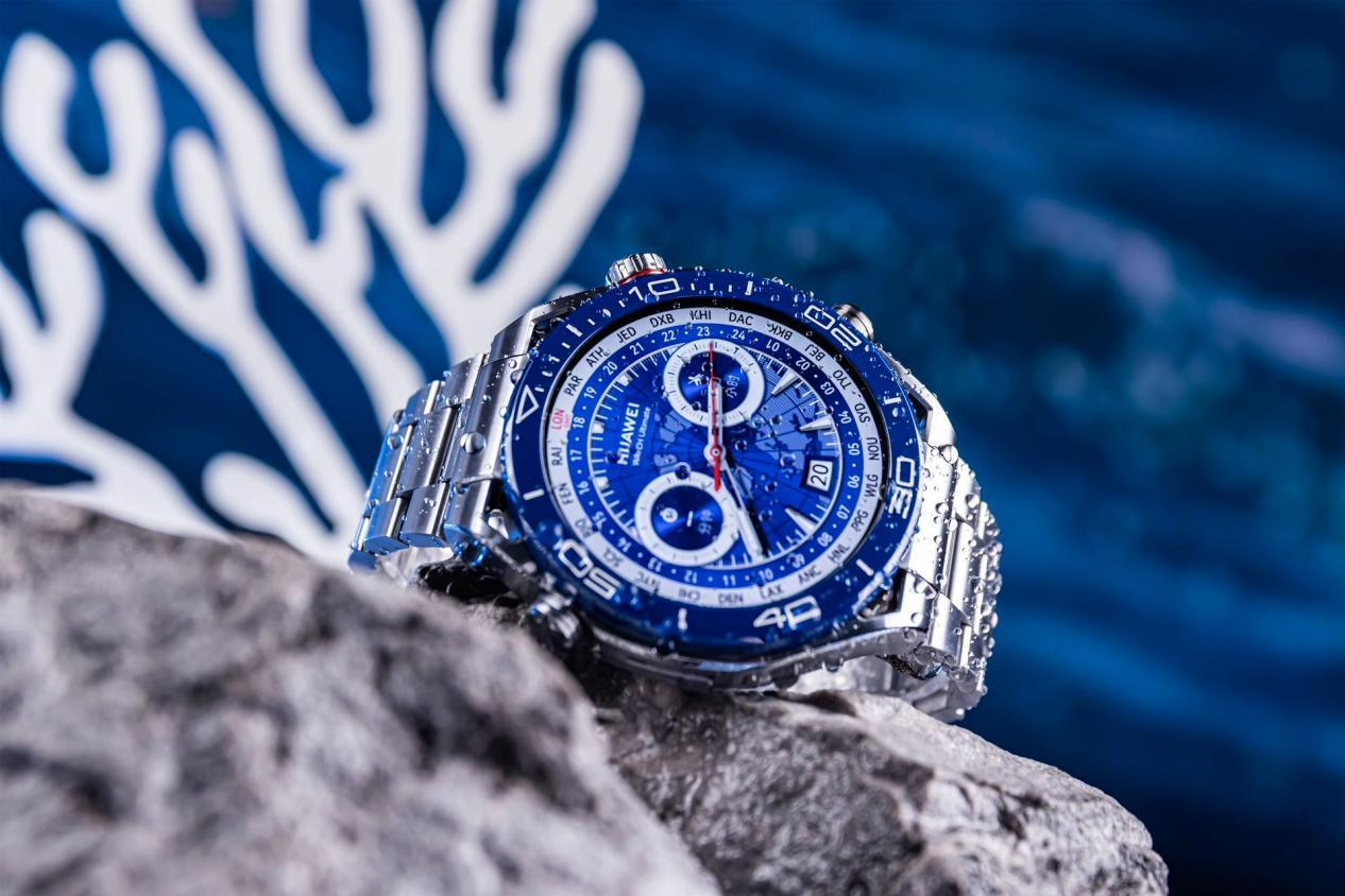 双十二穿戴产品首选华为 WATCH 4 系列、华为 WATCH GT 4 系列,这个冬天最温情的礼物