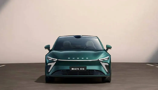 揭秘奇瑞星途星纪元ES底盘、尺寸、配置，引领科技潮流！