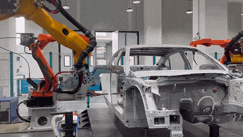 金桥智能峰会优秀品牌|埃斯顿机器人+创新技术，构建中国智能制造产业生态链！