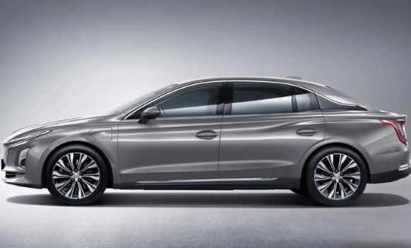 一汽红旗11月销量突破 39600 台,新能源车连续两月破万