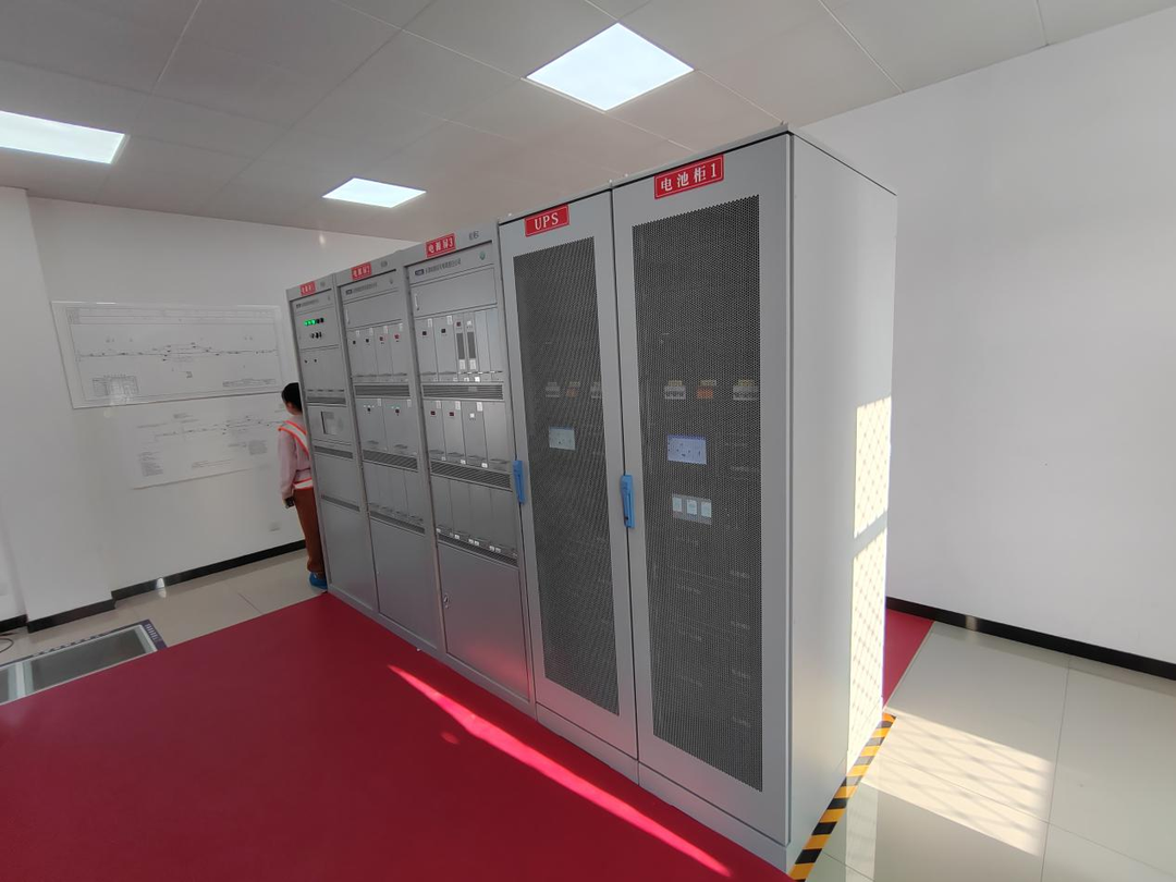 我国“天地”跨界合作：新一代铁路后备电源产品投入运营，采用航天电池模组