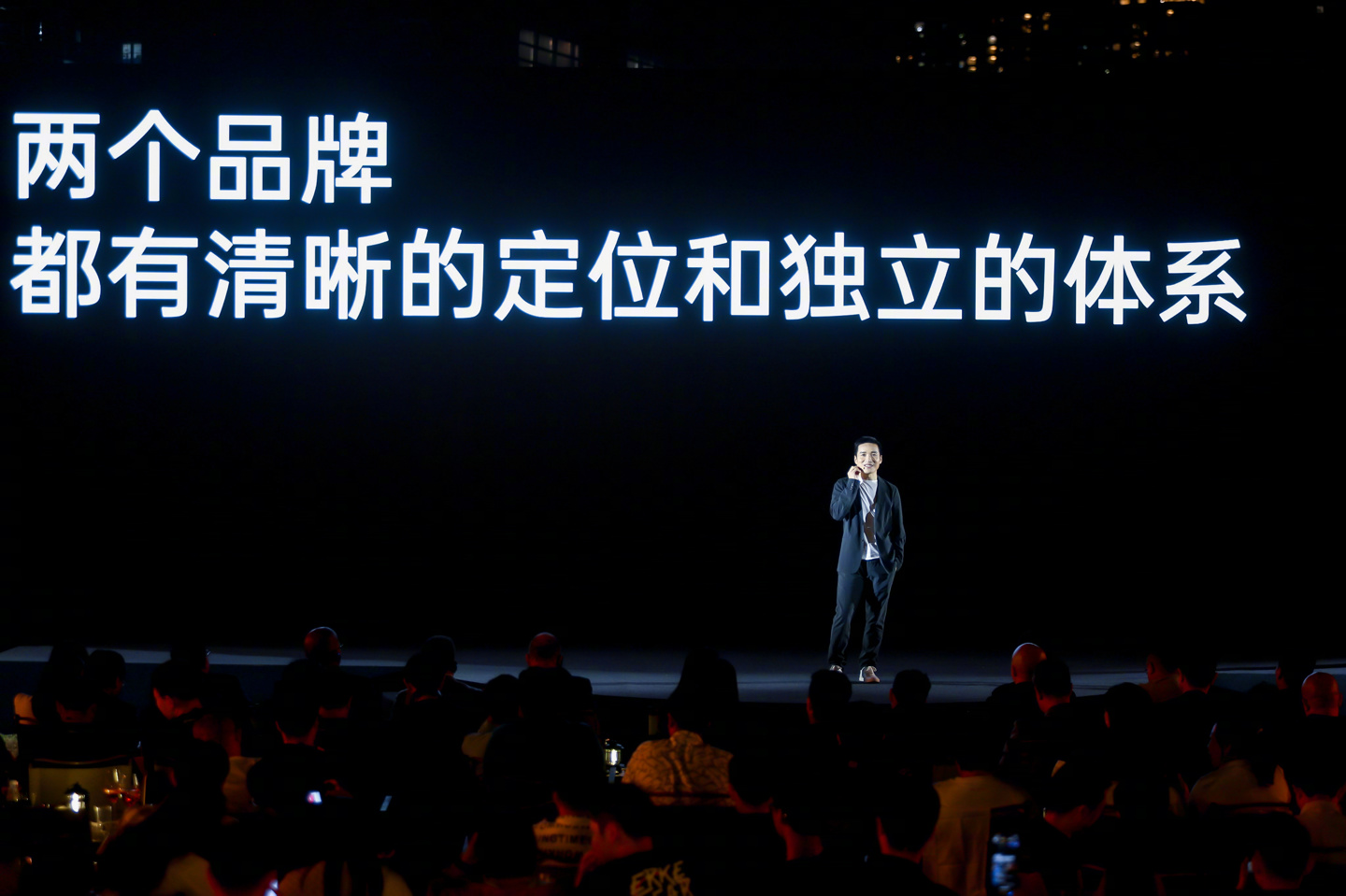 刘作虎解释:一加和OPPO之间的关系是基于双品牌策略,各自拥有独立的定位和体系