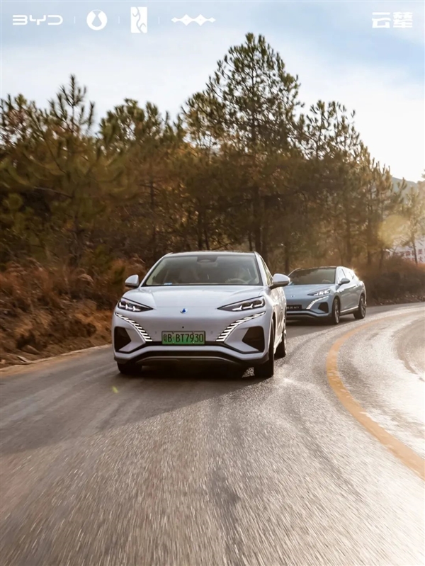比亚迪云辇家族:智能车身控制系统重塑驾驶体验