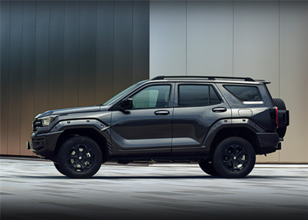 新能源硬派越野车销量破万，坦克400 Hi4-T引领潮流