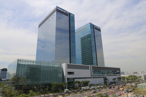 消息称三星已大量采购 2.5D 封装设备，为英伟达下一代“Blackwell”产品做准备