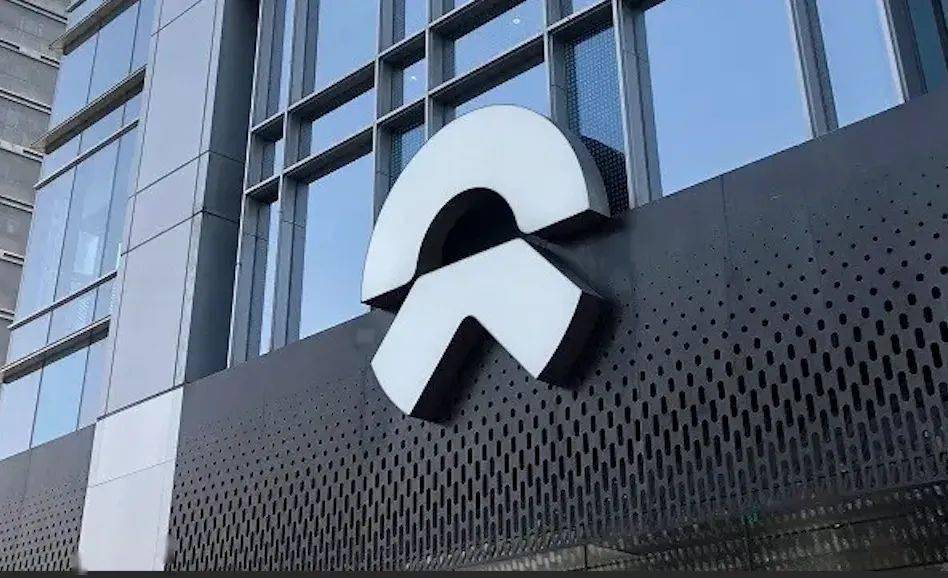 传小米14系列加单40%,传索尼主机独占GTA6首发1年,知网专利可测出AI文本,蔚来收购江淮部分资产,这就是今天的其他大新闻!