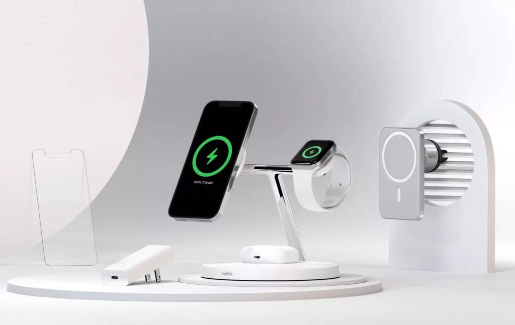 iOS 17.2 为 iPhone 13 及 iPhone 14 加入 Qi2 无线充电支持