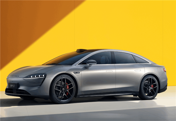 华为推出鸿蒙智行App：智能车辆控制的创新工具正式推出