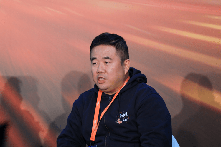 技术部总经理高宇谈AI PC的起步和酷睿Ultra带来的卓越体验