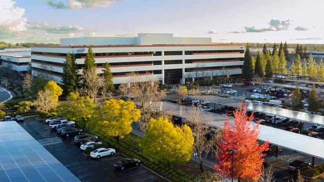 英特尔降本计划持续推进,加州再裁员 311 人