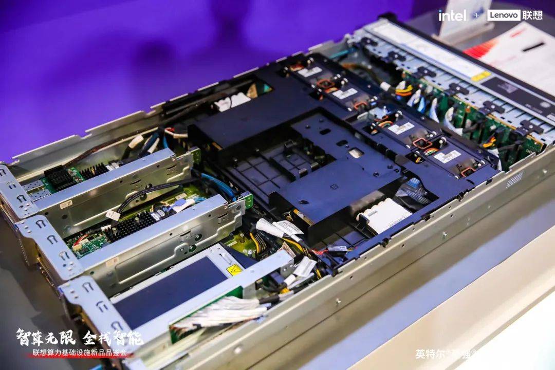 本地化、锁定AI，联想问天的故事刚刚开始